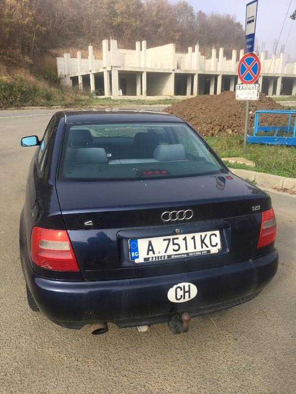 Audi A4 1.8 - изображение 3