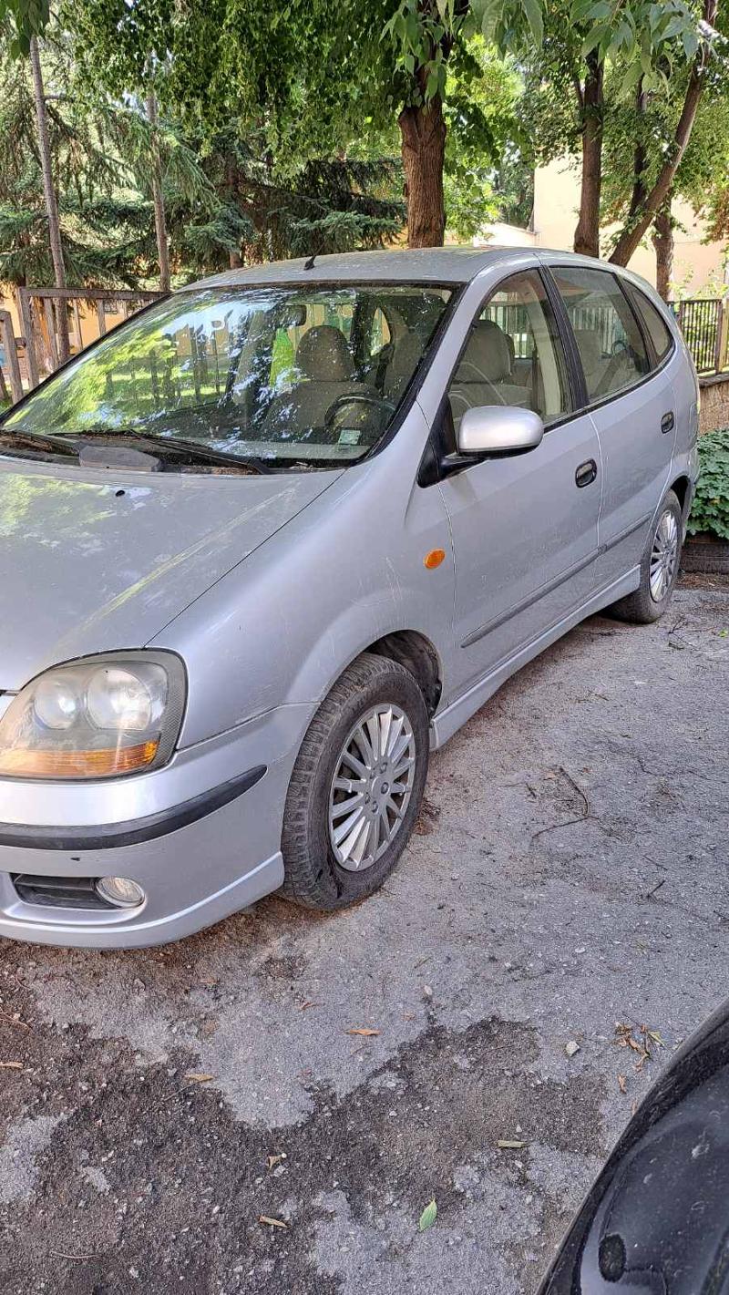 Nissan Almera tino  - изображение 9