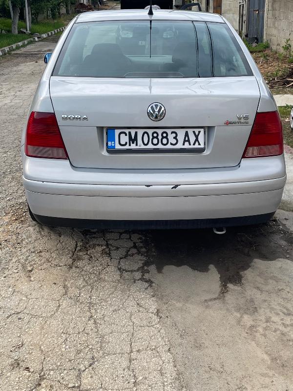 VW Bora 2,3 - изображение 4