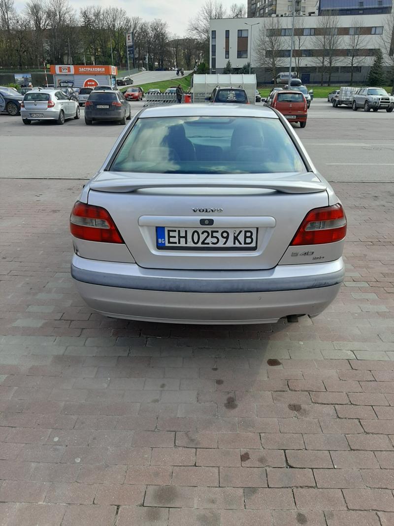 Volvo S40 1.9D - изображение 6