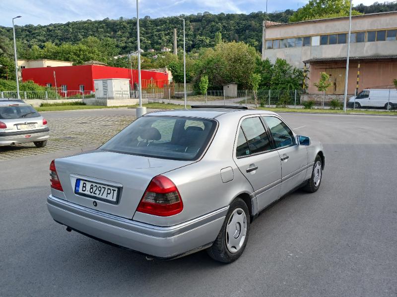 Mercedes-Benz C 220 2.2 dizel - изображение 3