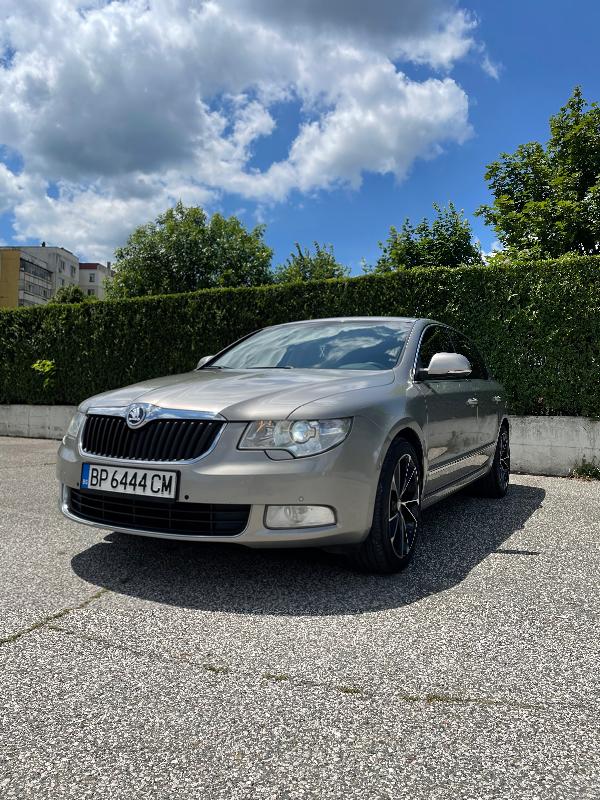 Skoda Superb 3.6 FSI - изображение 8