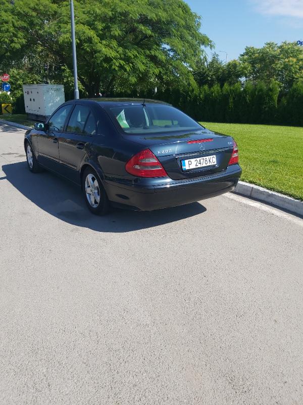 Mercedes-Benz E 200 2.2CDi - изображение 3