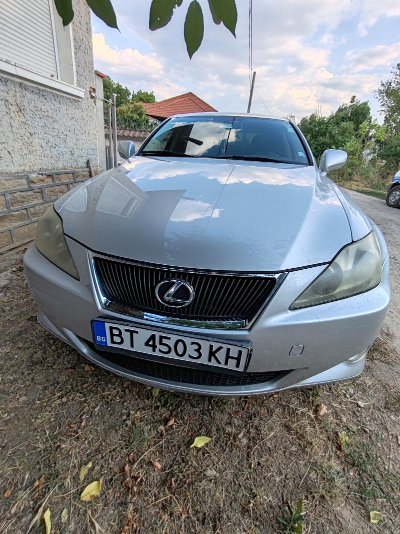 Lexus Is 2.2 TDI - изображение 2