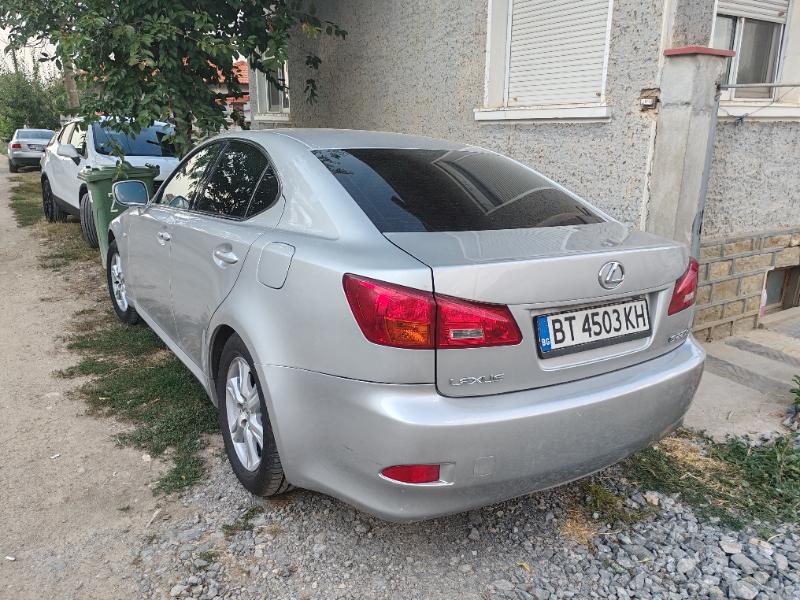 Lexus Is 2.2 TDI - изображение 4