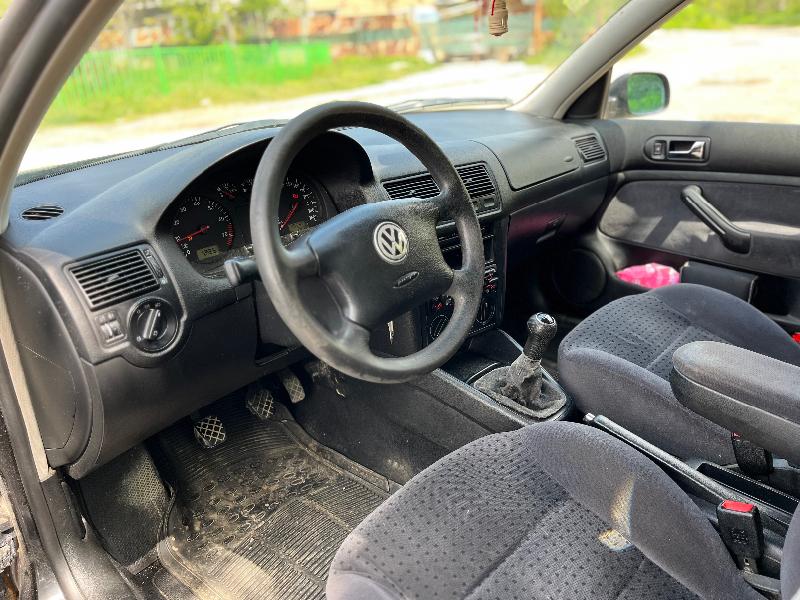 VW Golf 1.6 - изображение 6