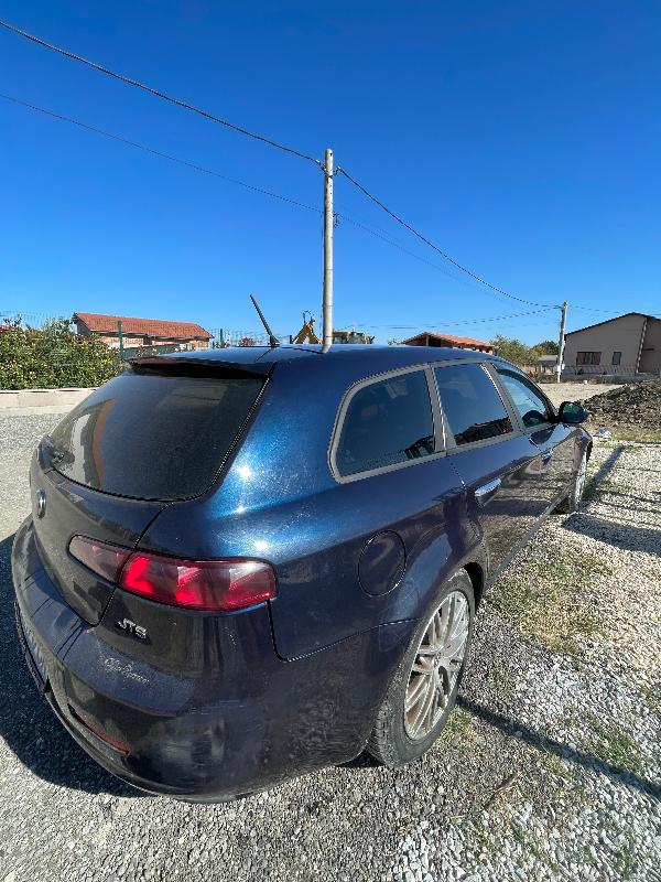 Alfa Romeo 159 2.2 JTS - изображение 4