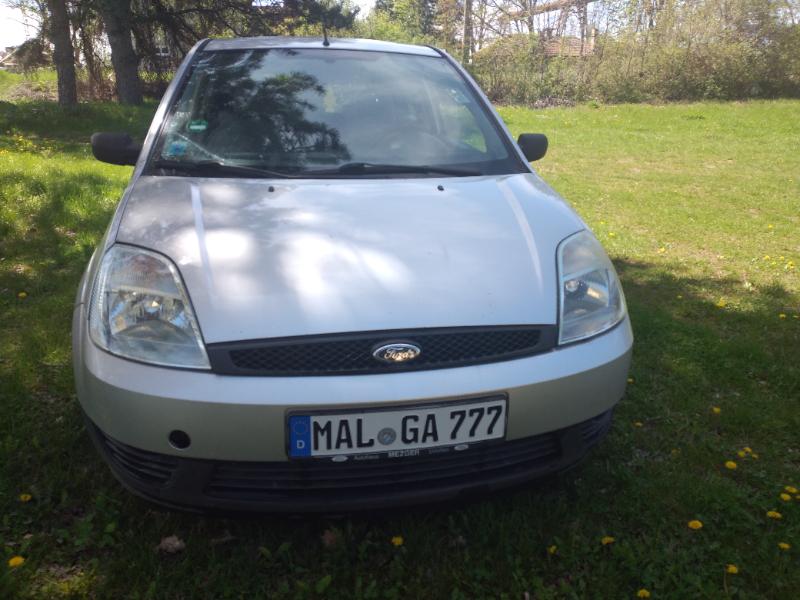 Ford Fiesta 1.3 benzin - изображение 2