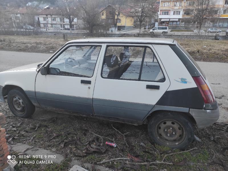 Renault 5  - изображение 4