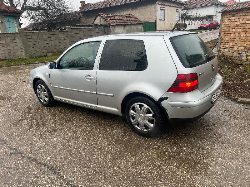 VW Golf 1.9 - изображение 3