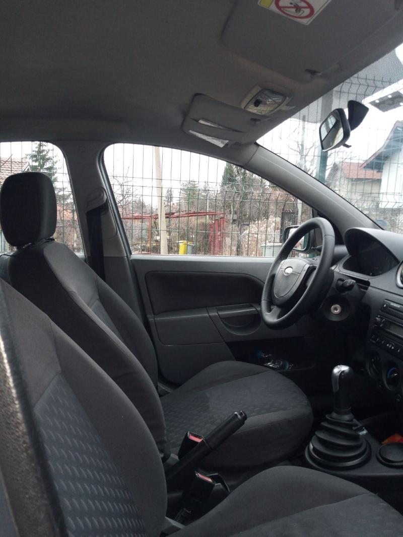 Ford Fiesta 1.4бензин - изображение 8