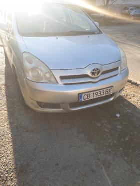 Toyota Corolla verso 2.0 Д4Д