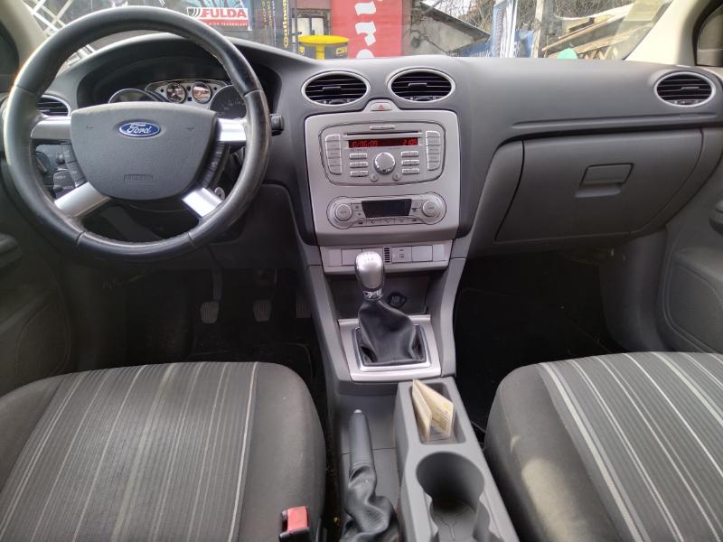 Ford Focus 1.6i - изображение 9