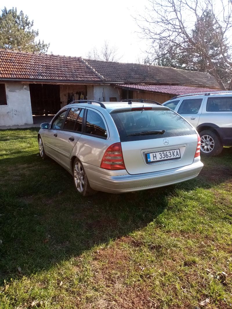 Mercedes-Benz C 220 220cdi - изображение 2