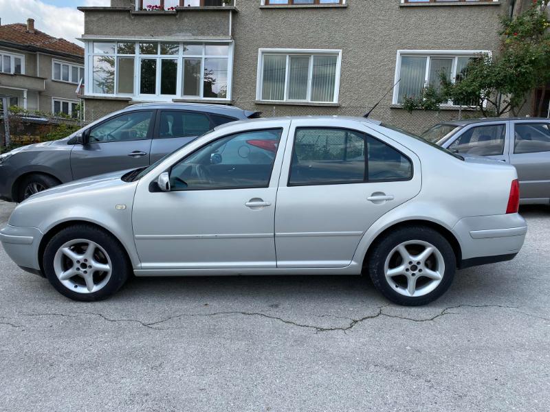 VW Bora 1.6 - изображение 5