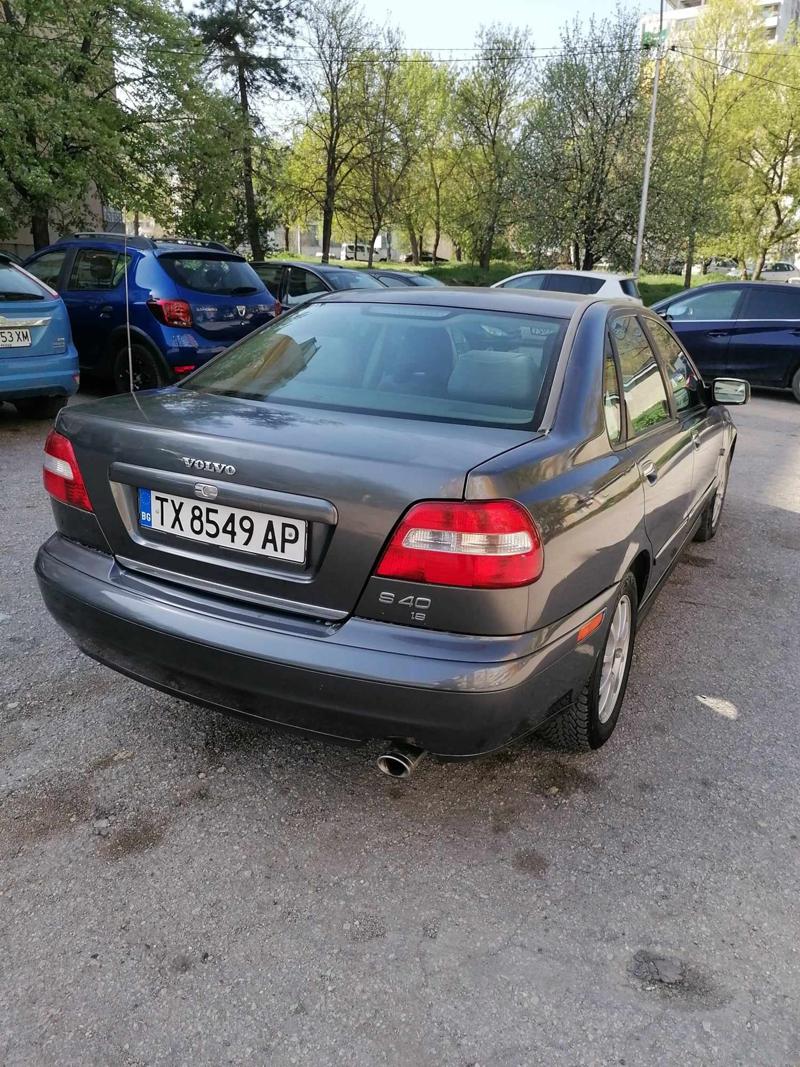 Volvo S40  - изображение 6