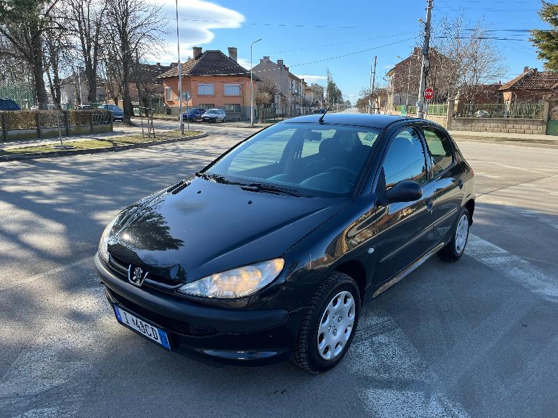 Peugeot 206 1.4i 75кс КЛИМА - изображение 3