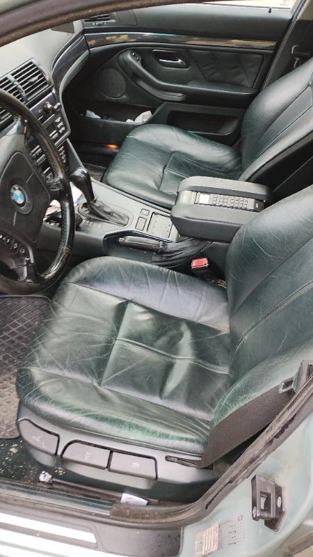 BMW 525 2,5 tds - изображение 1