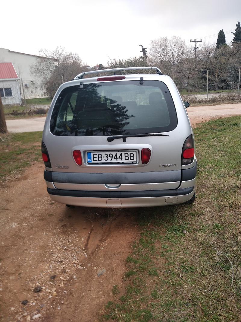 Renault Espace 2.2dCi - изображение 8