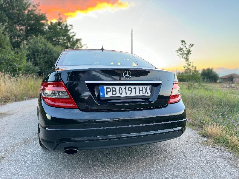 Mercedes-Benz C 220  - изображение 4