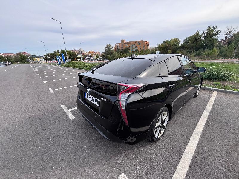 Toyota Prius 1.8 hybrid  - изображение 6