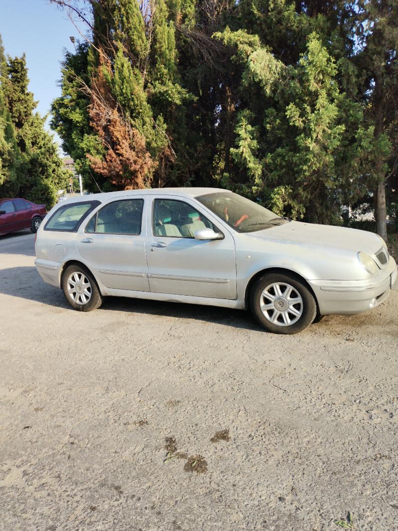 Lancia Lybra 2,4JTD - изображение 2