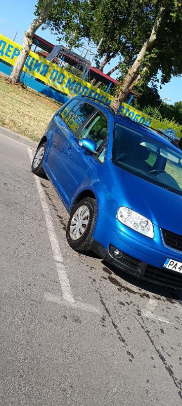 VW Touran 1.6 FSI - изображение 2