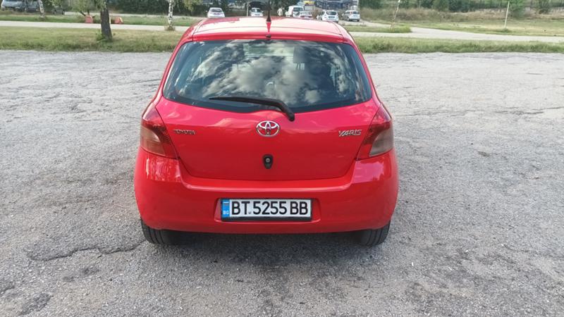 Toyota Yaris 1.3 VVTi Terra  - изображение 2