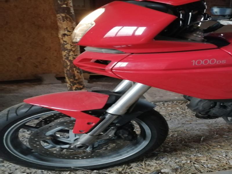 Ducati 1000  - изображение 1