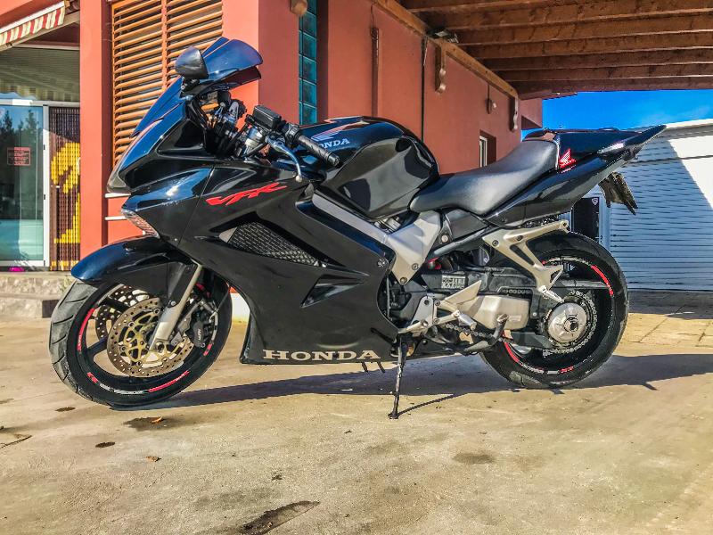 Honda Vfr Vtec 800 - изображение 2