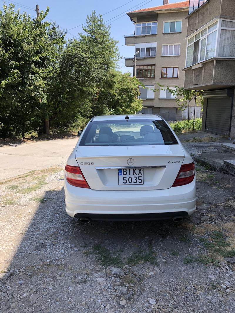 Mercedes-Benz 300 C300 4matic - изображение 7