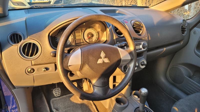 Mitsubishi Colt 1.2  - изображение 10