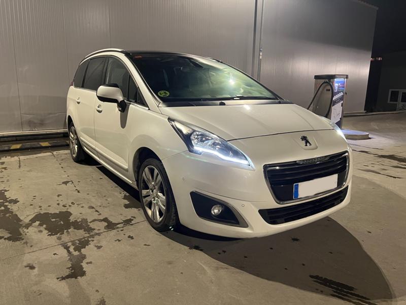 Peugeot 5008 1.6 E-HDI ALLURE - изображение 6