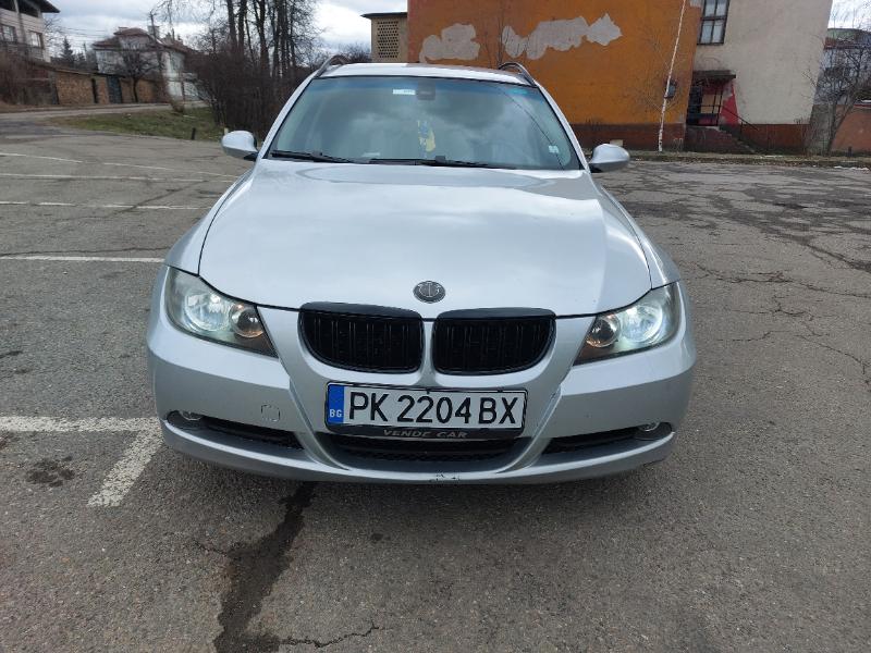 BMW 320  - изображение 8