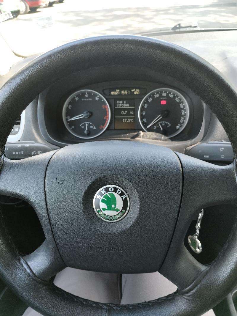 Skoda Roomster 1,4 16V - изображение 4