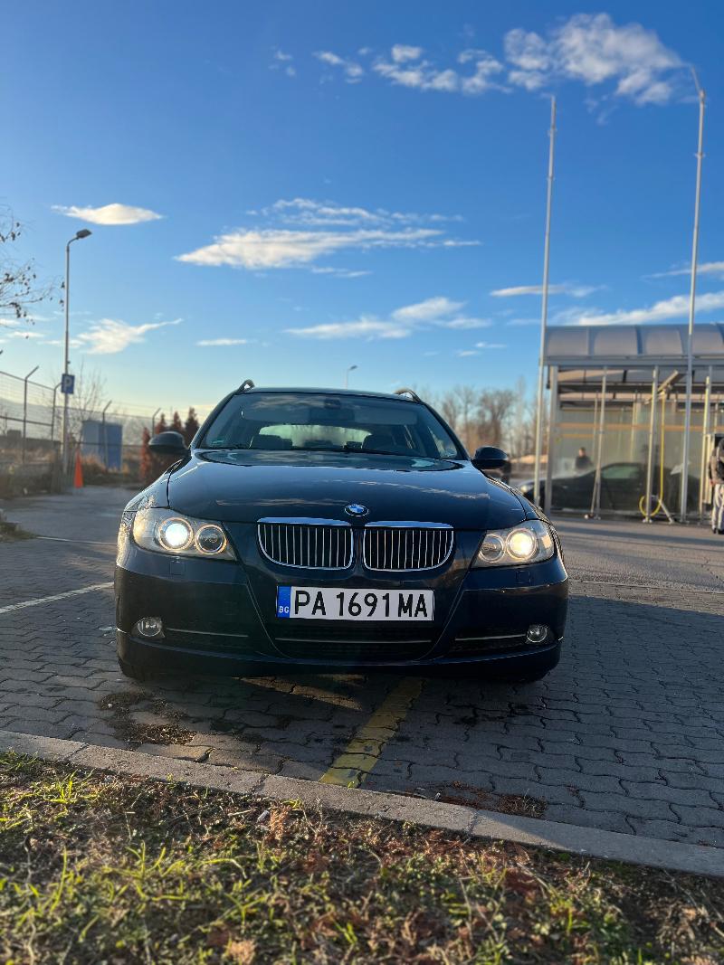 BMW 330 D Панорама RWD - изображение 2