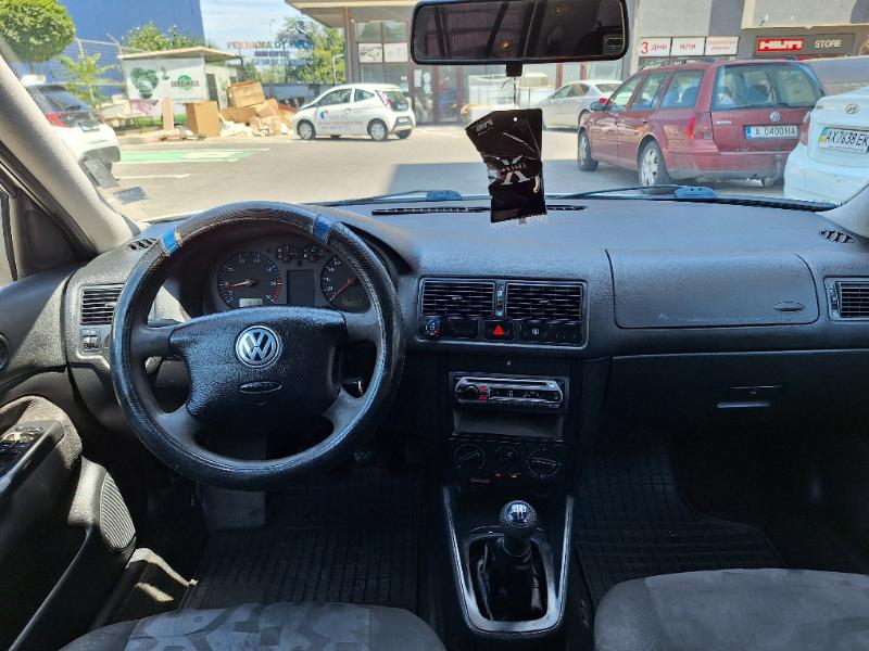 VW Golf 1.6 Газ Бензин - изображение 9