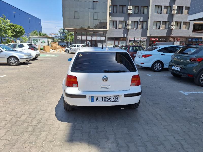 VW Golf 1.6 Газ Бензин - изображение 4