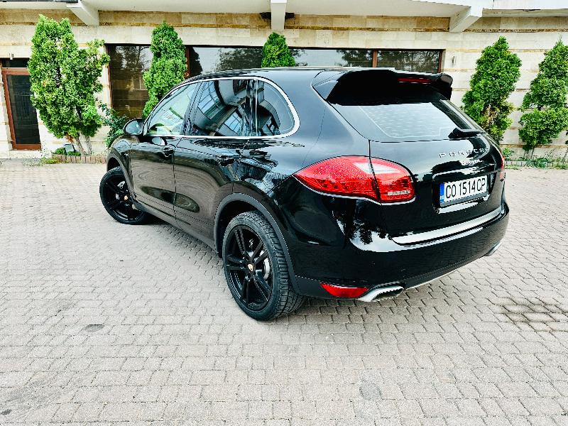 Porsche Cayenne 3.0 - изображение 3