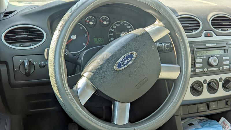 Ford Focus 1,6тдци - изображение 8