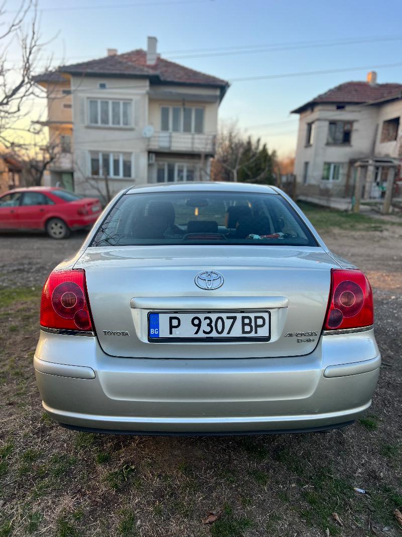 Toyota Avensis 2.2 D-Cat - изображение 6