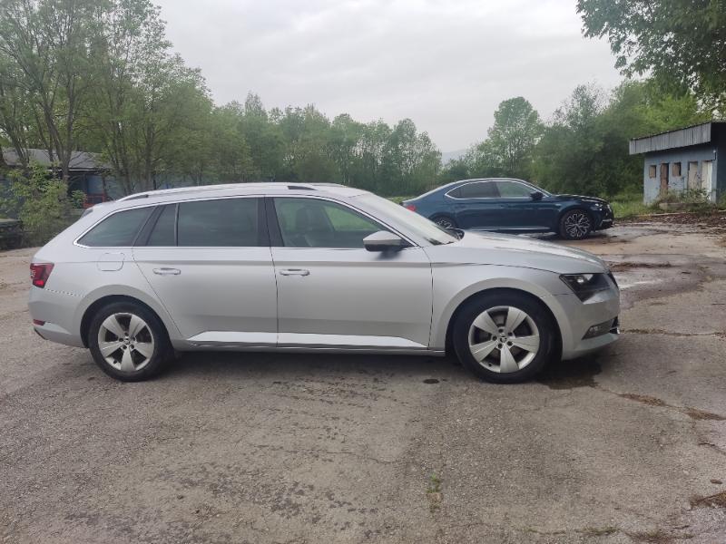 Skoda Superb 2.0 TDI/Edition - изображение 2