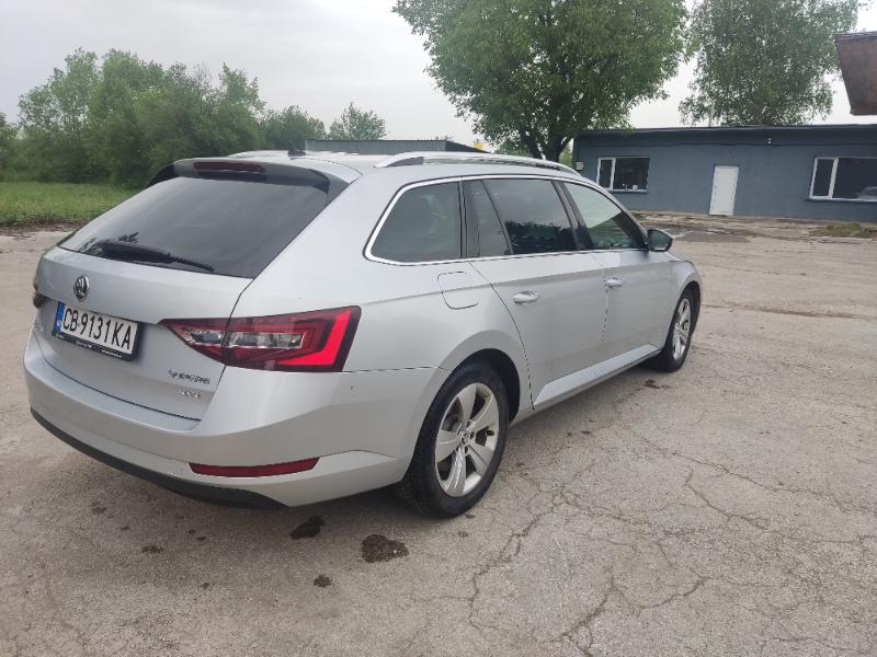 Skoda Superb 2.0 TDI/Edition - изображение 8