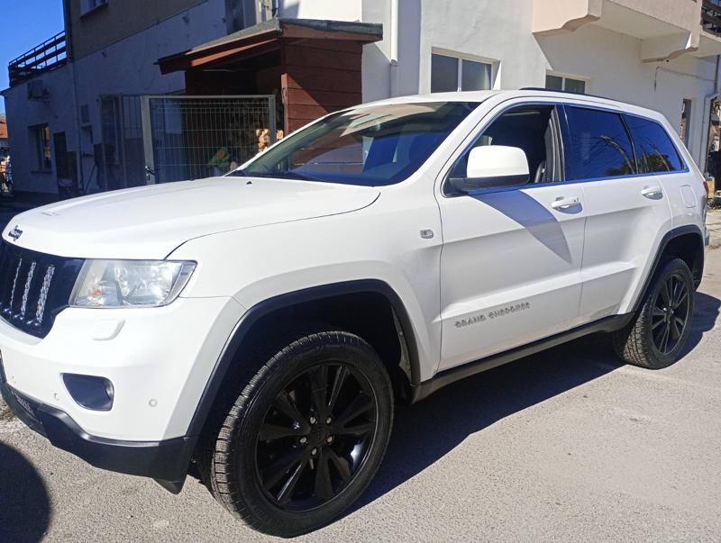 Jeep Grand cherokee CRD 3.0 241HP - изображение 3