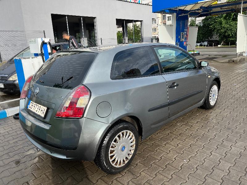 Fiat Stilo 1.9JTD 115 к.с - изображение 4