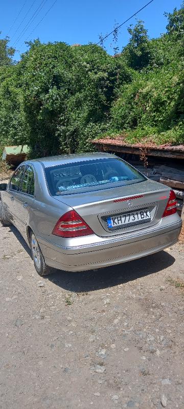 Mercedes-Benz C 200 2200CDI - изображение 3