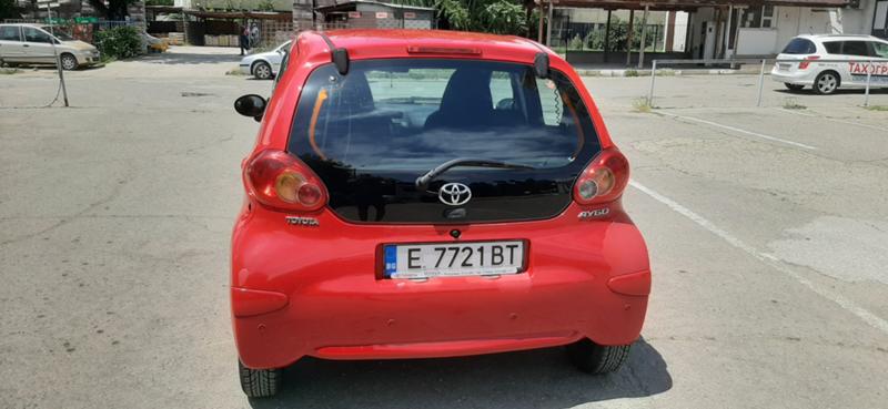 Toyota Aygo 1.0i - изображение 4