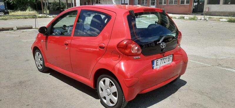 Toyota Aygo 1.0i - изображение 3