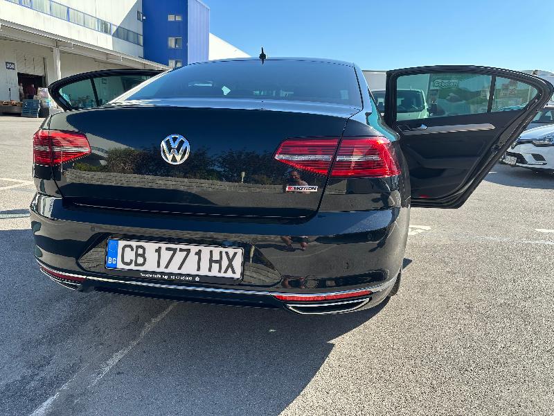 VW Passat 2.0 TDI R-LINE - изображение 6