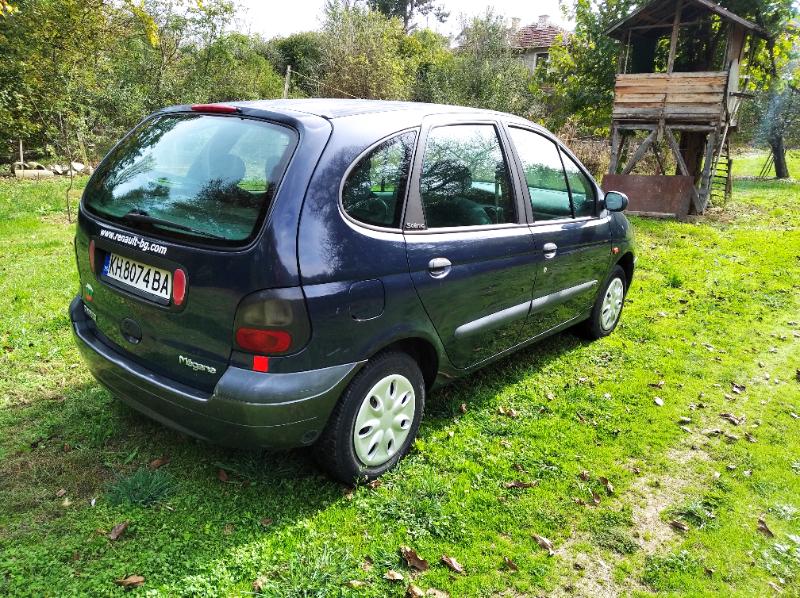 Renault Scenic 1.6 Газ - изображение 5